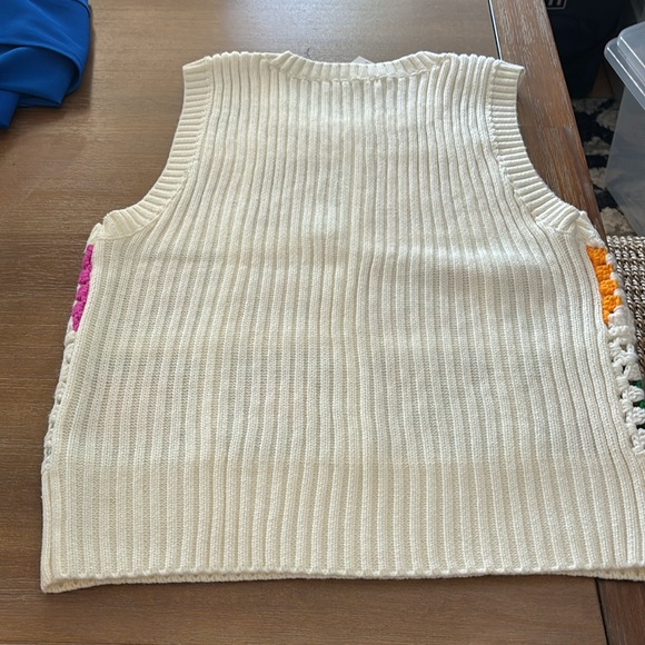 Sweater for fall - Picture 3 of 4